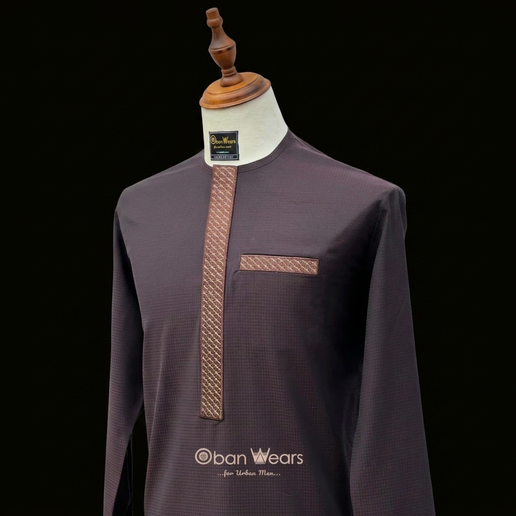 The Art of Bespoke Tailoring: What to Expect at Your First Fitting featured image